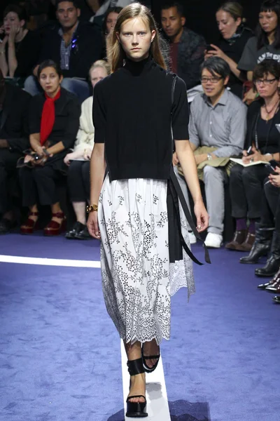 Look 65